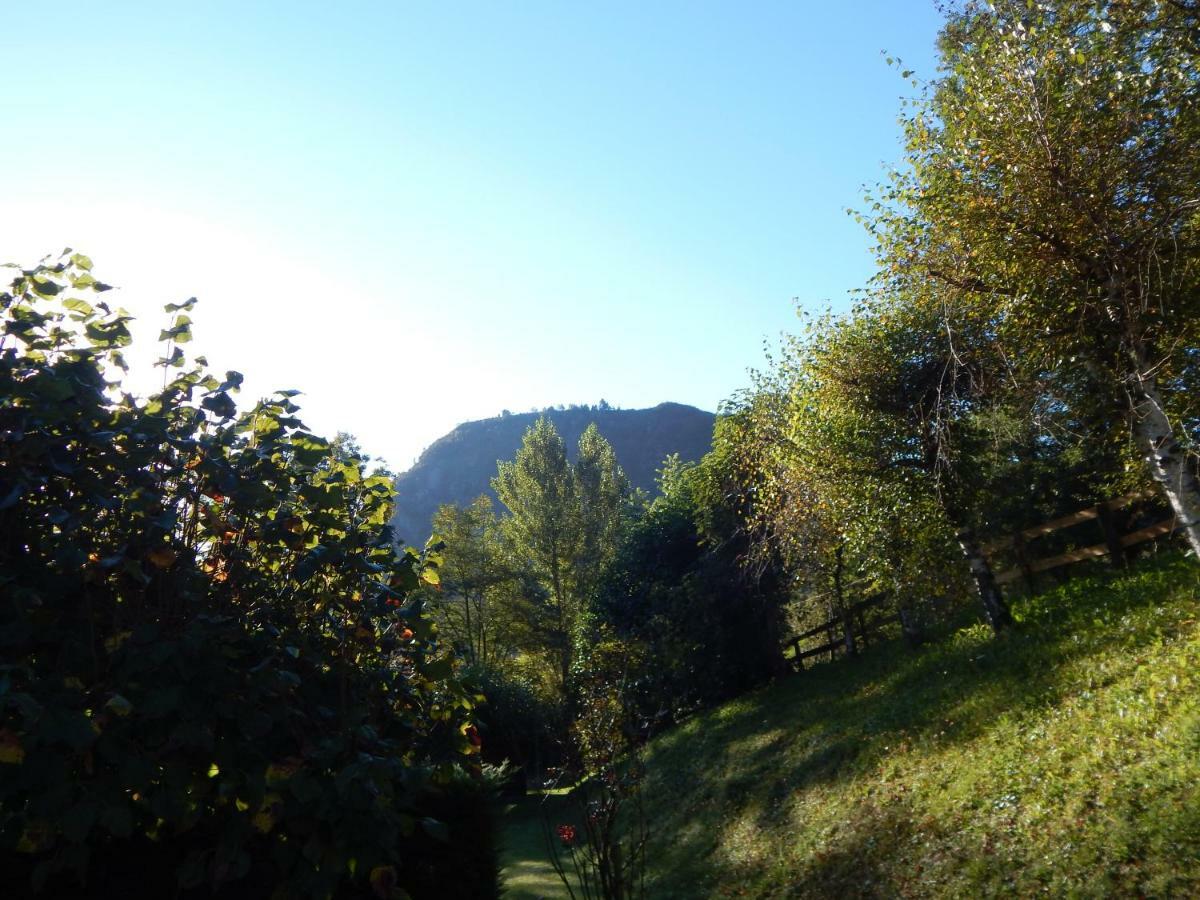 Saurat Les Chalets De Montorgueil מראה חיצוני תמונה